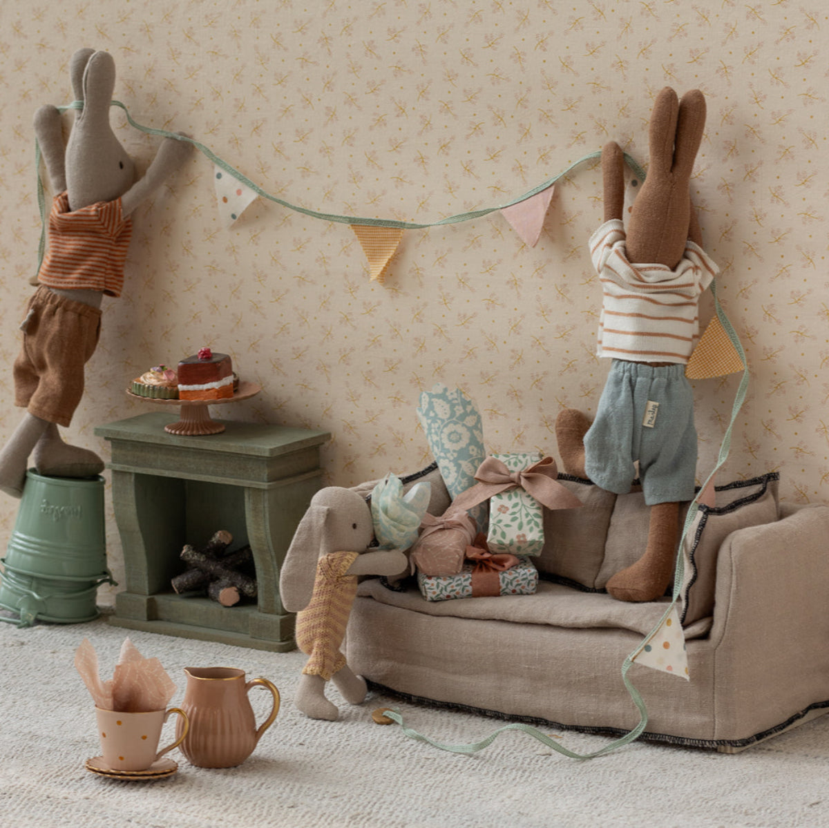 Maileg Miniature Doll House Couch