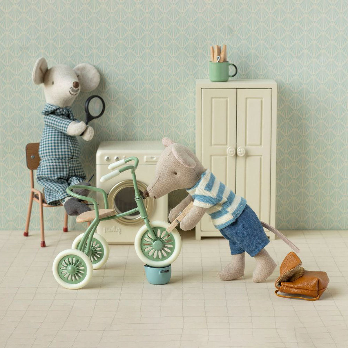 Maileg Abri à tricycle for Mouse