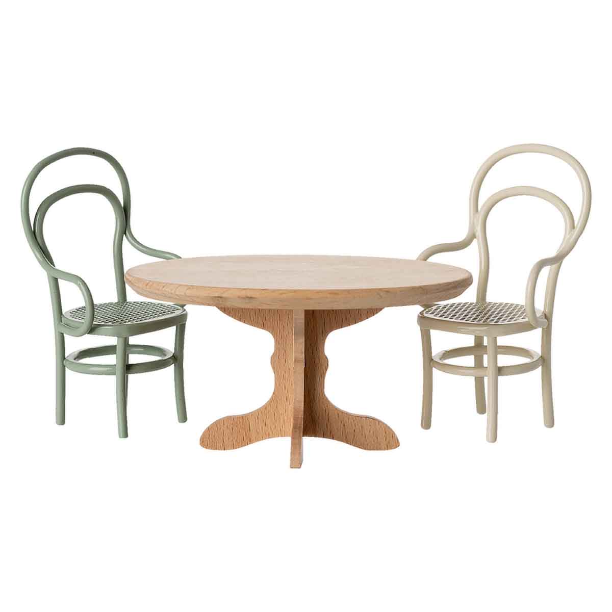 Maileg Mouse Size  Oval Dining Table
