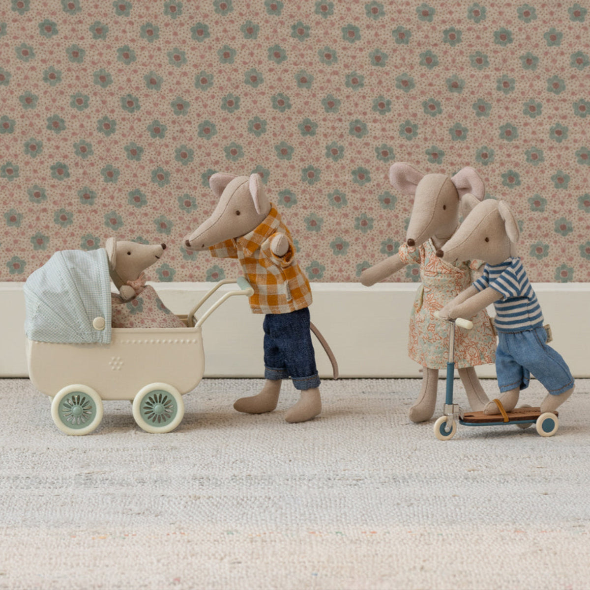 Maileg Pram with Baby Mouse