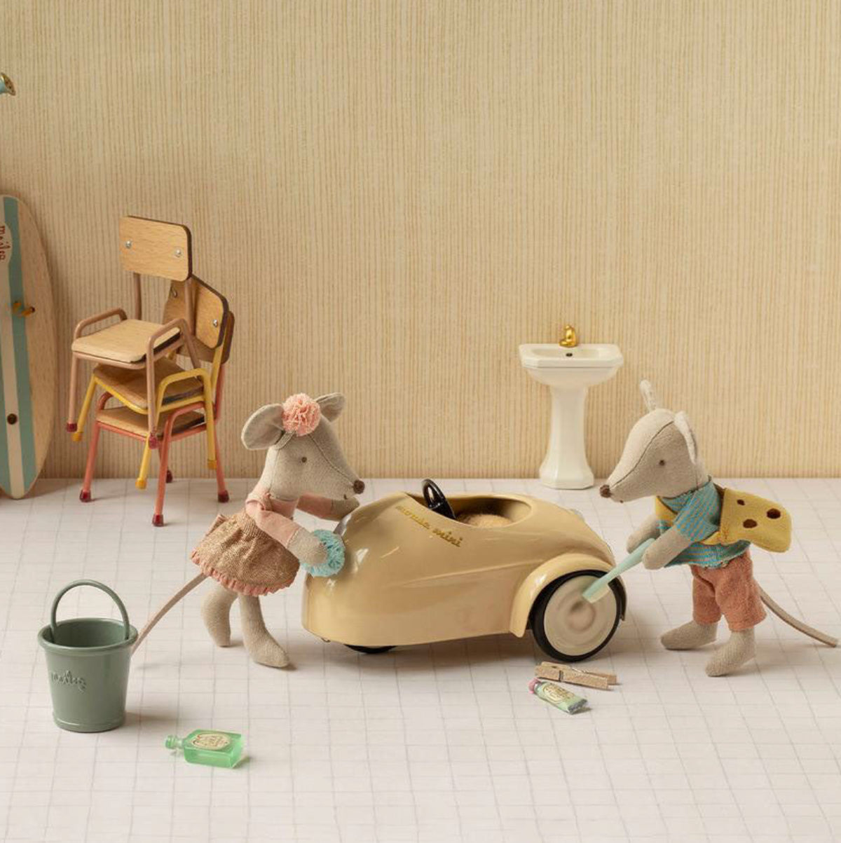 Maileg Driver Mouse, Little Sister (available in September)