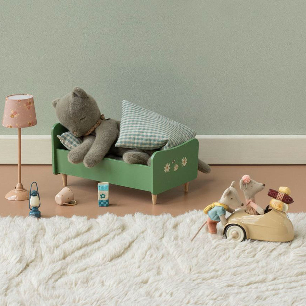 Maileg Driver Mouse, Little Sister (available in September)
