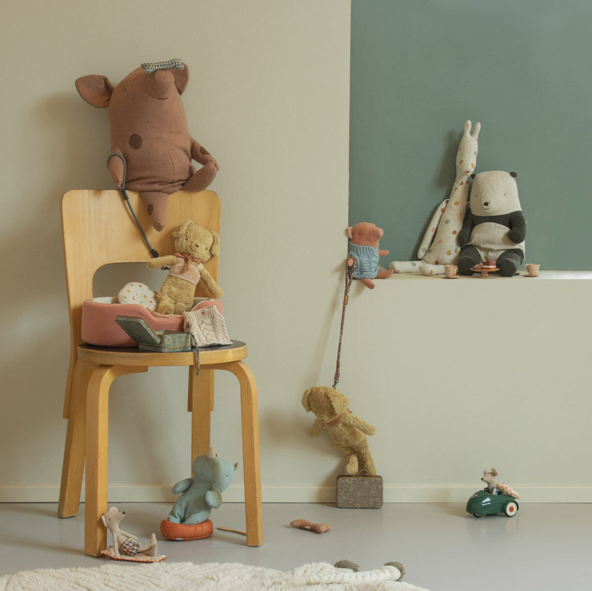 Maileg Mouse Rubber Boat