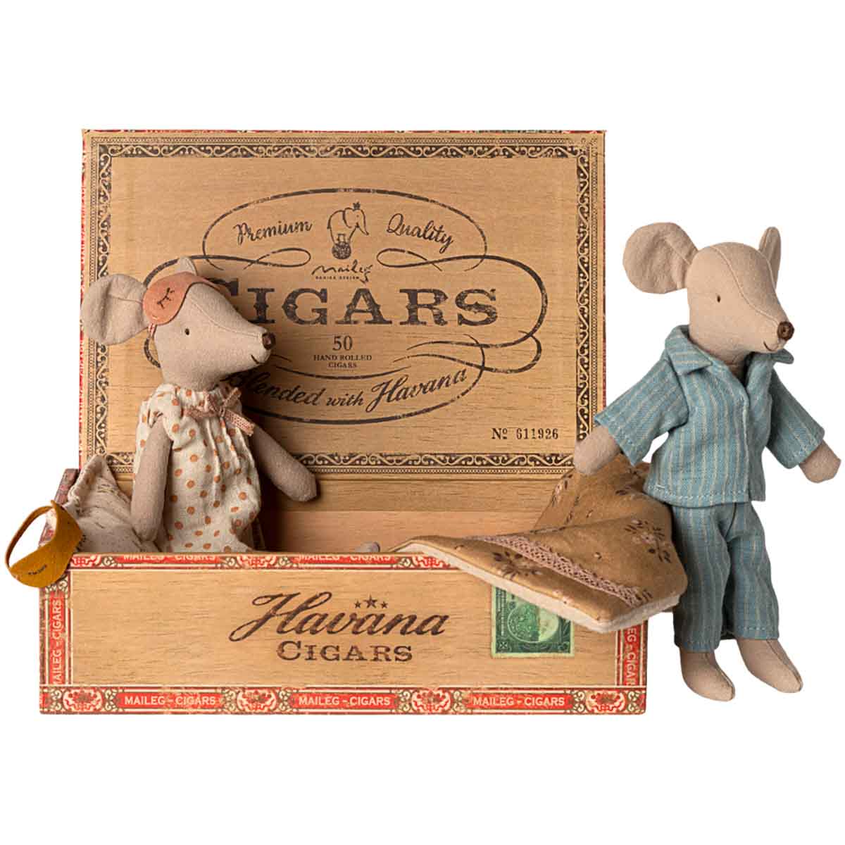 Maileg Mom and Dad Mice in Cigar Box, New