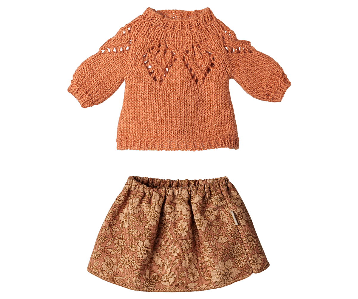 Maileg Doll Clothes for Medium Mouse, Skirt and Sweater (available in November)
