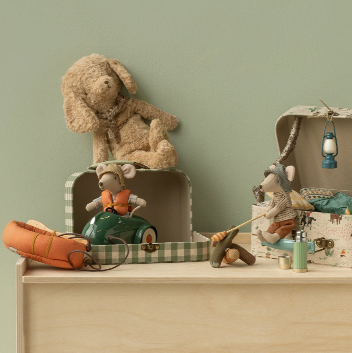 Maileg Mouse Car, Dark Green