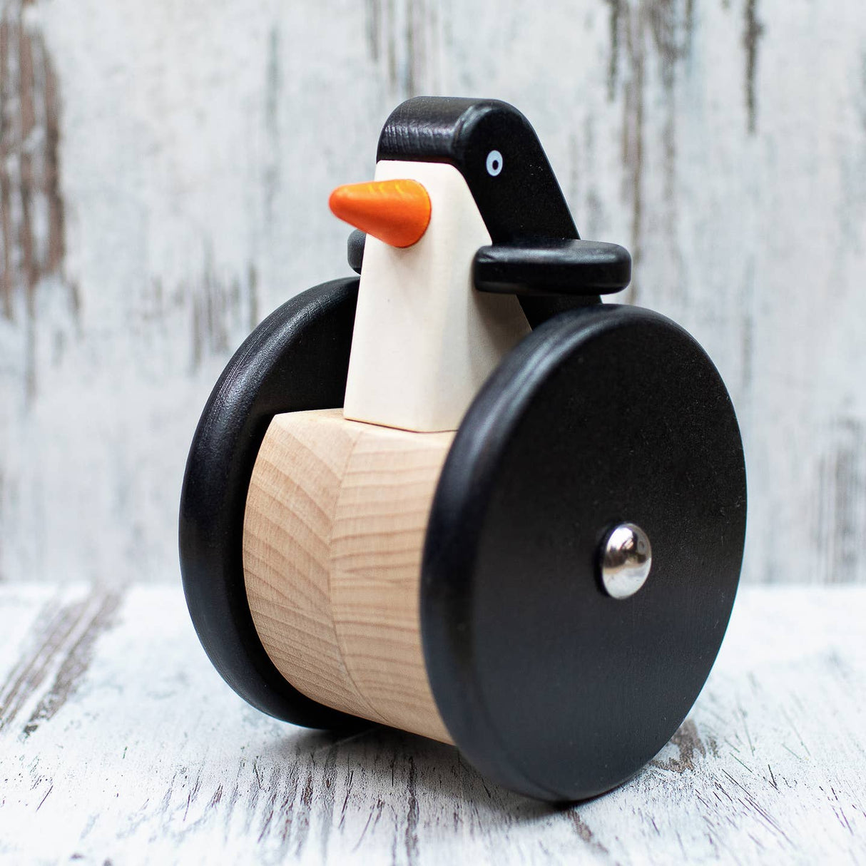 BAJO BAJO Wobbling Penguin