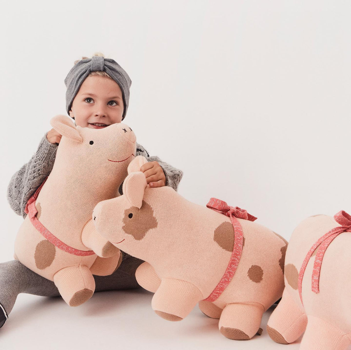 Sofie the Christmas Pig