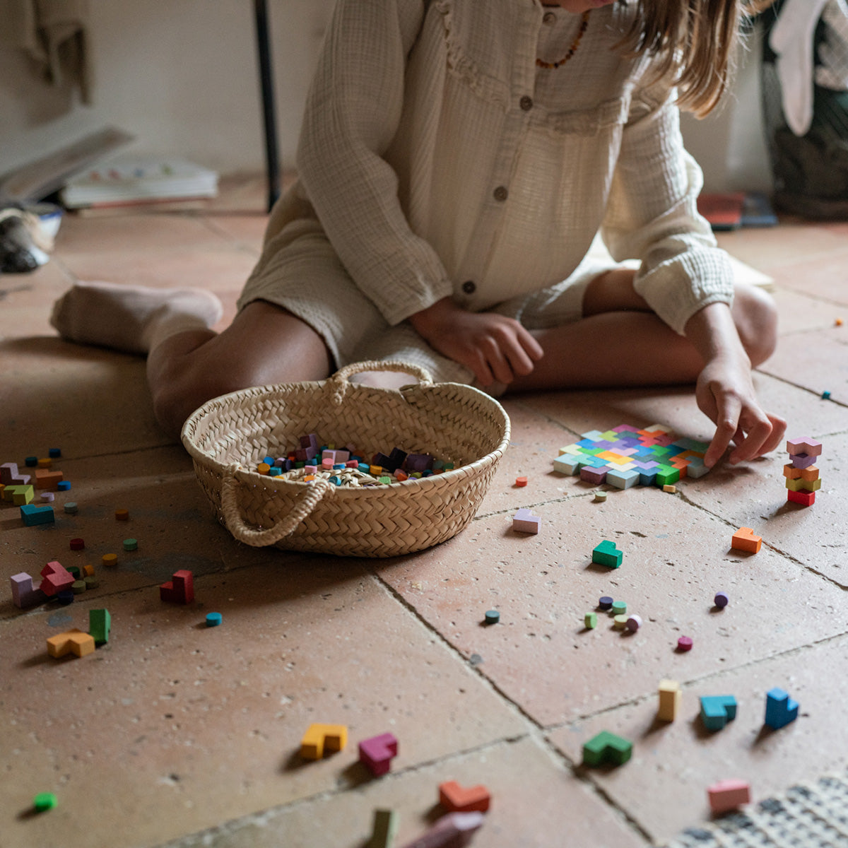 Grapat Mis, Match and Bloom Color Sorting Game