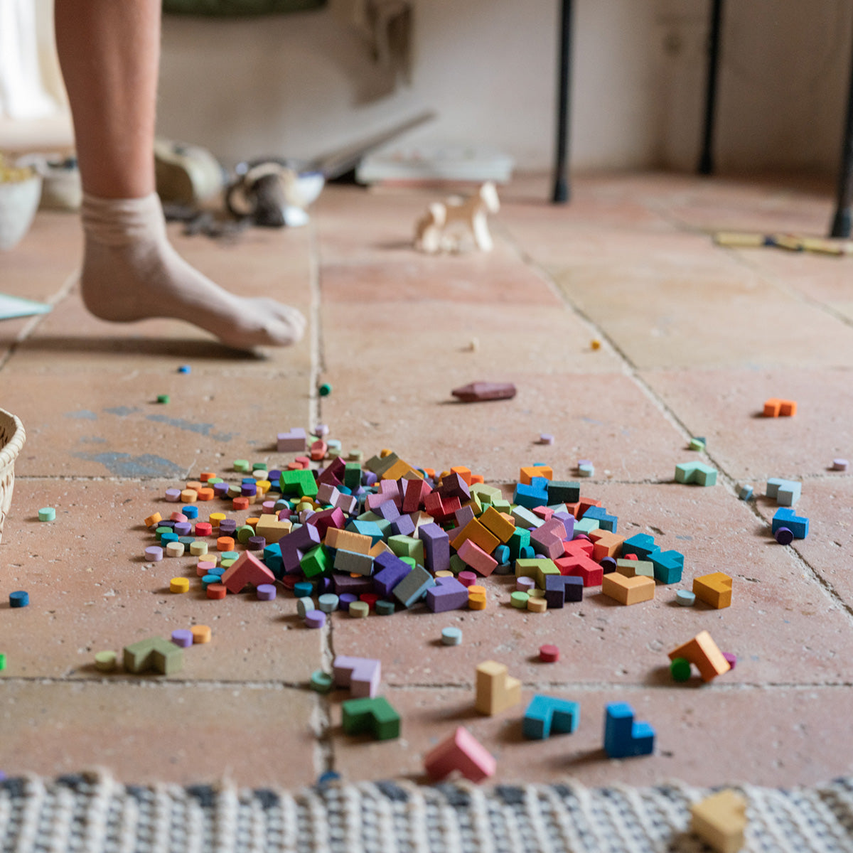 Grapat Mis, Match and Bloom Color Sorting Game