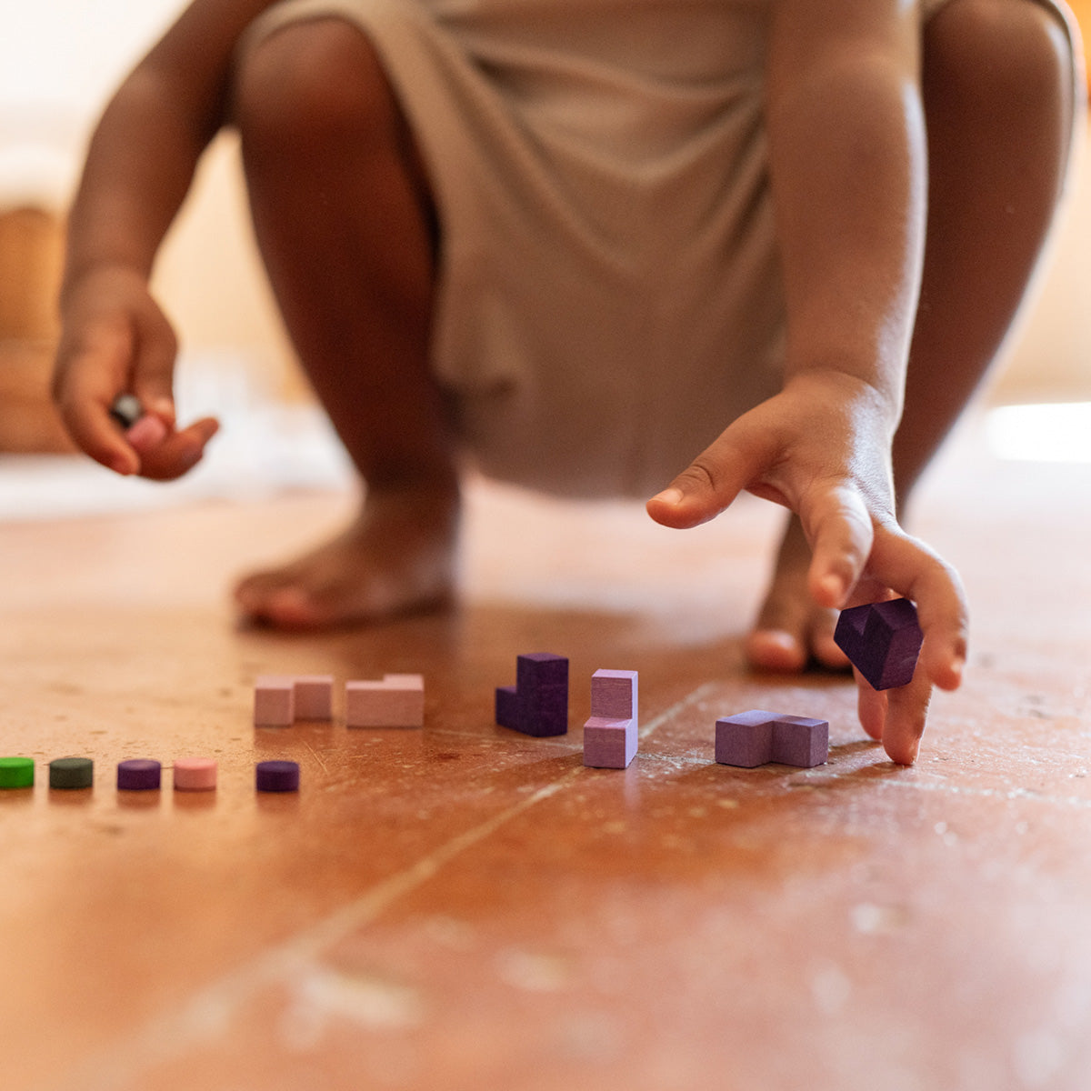 Grapat Mis, Match and Bloom Color Sorting Game