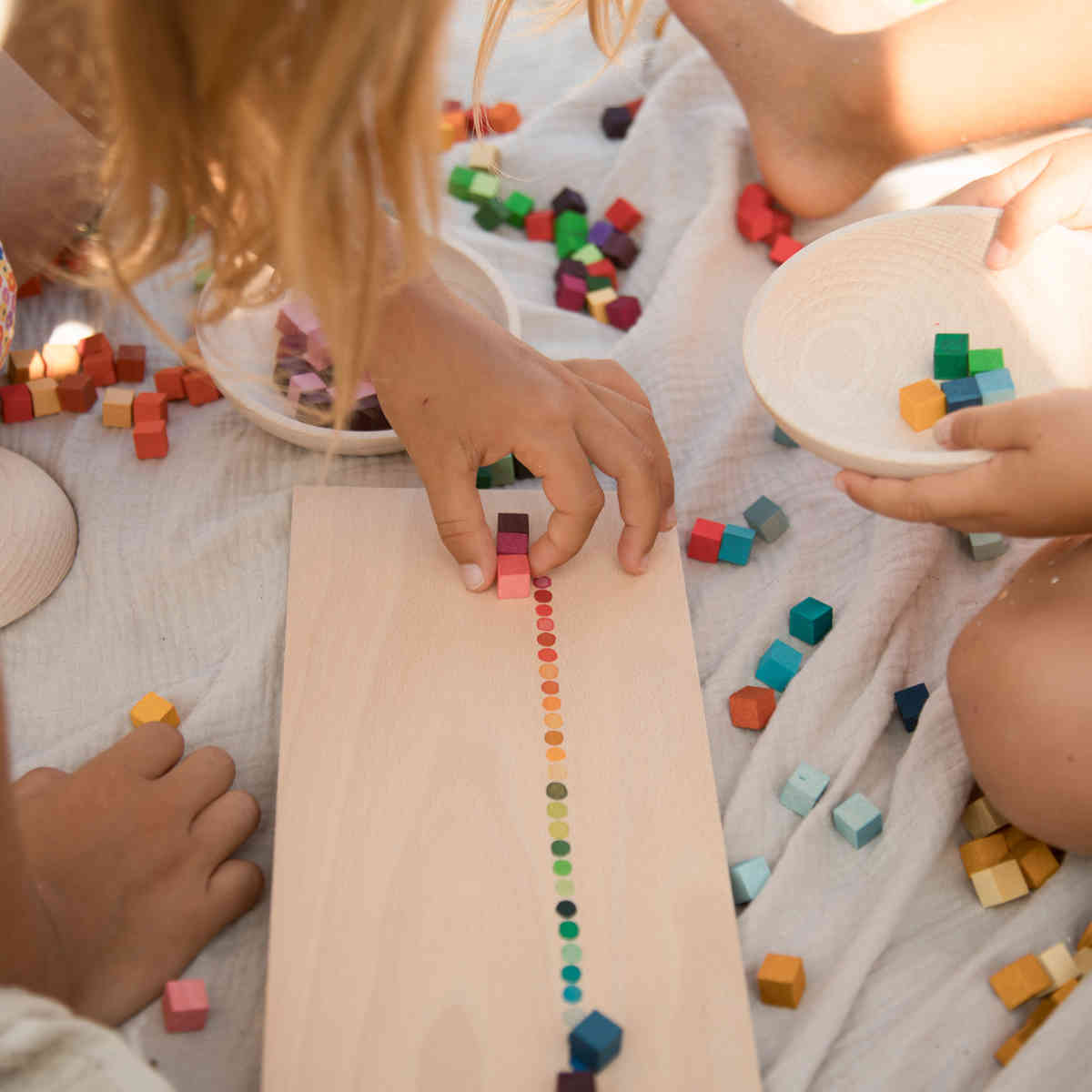 Grapat Mis and Match Color Sorting Set