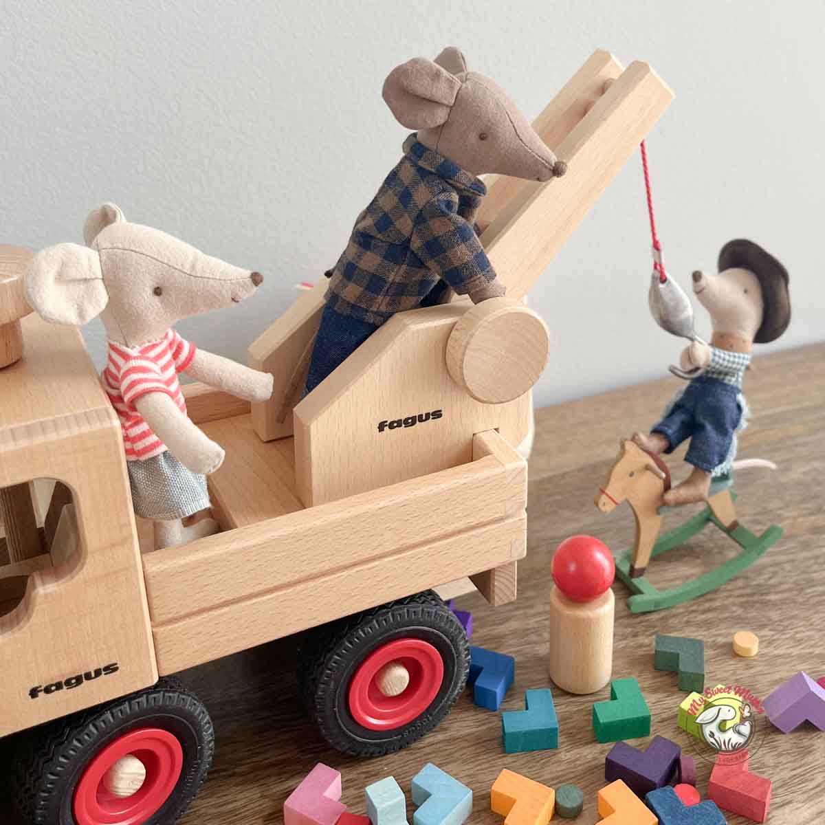 Fagus Truck Attachment, Crane