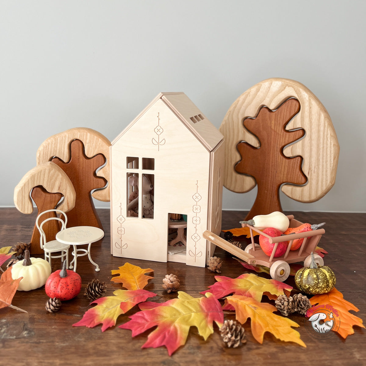 Babai Magnetic Wooden Doll House, Folk Story, Large