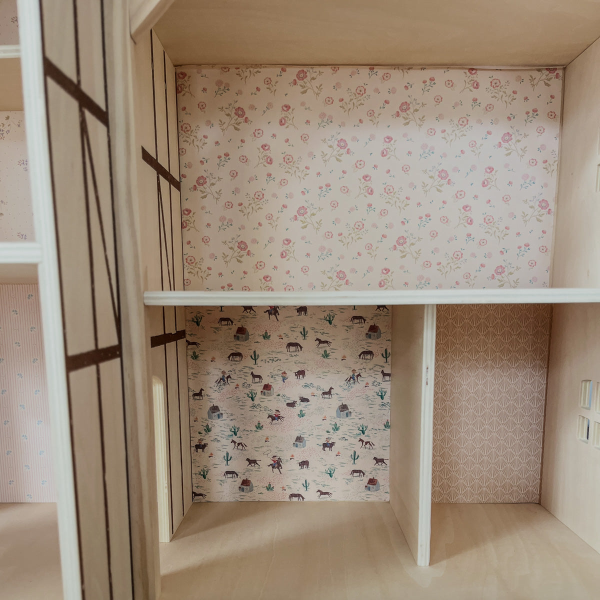 Maileg Wallpaper Set for Mouse Hole Farmhouse