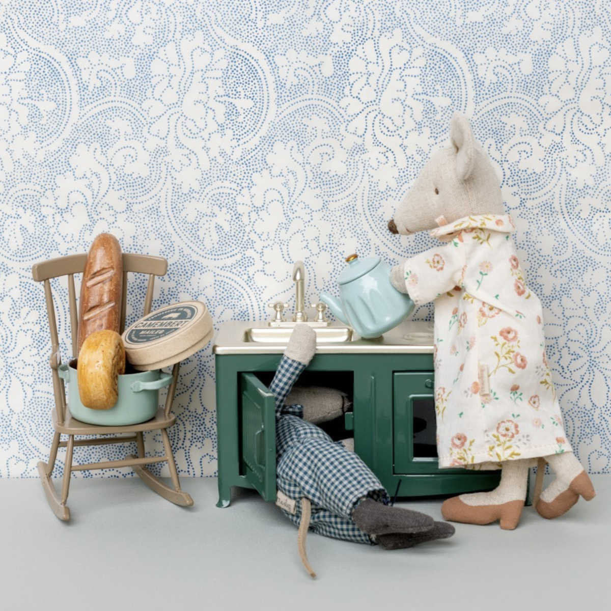 Maileg Mouse size Dollhouse Kitchen, Dark Green