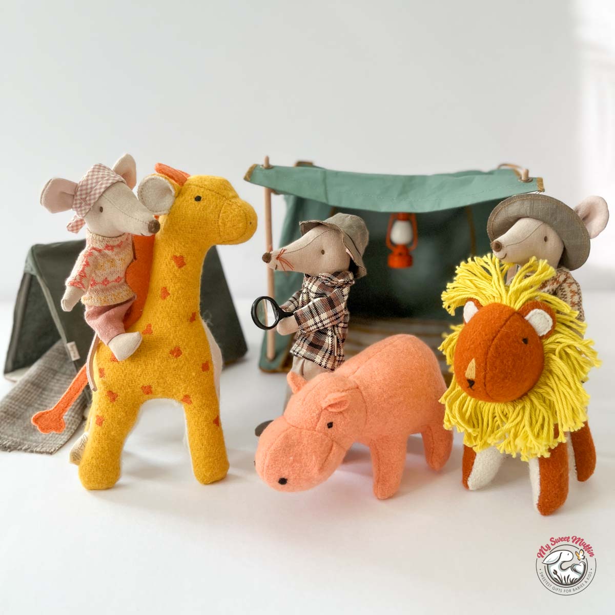 Maileg Mouse Happy Camper Tent, Green