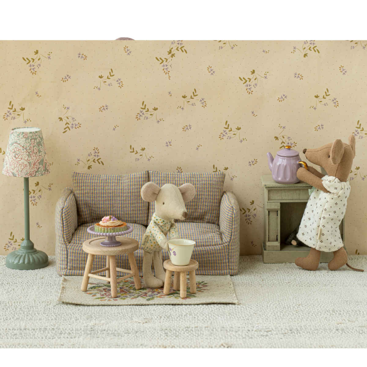 Maileg Dollhouse Rug, Flower