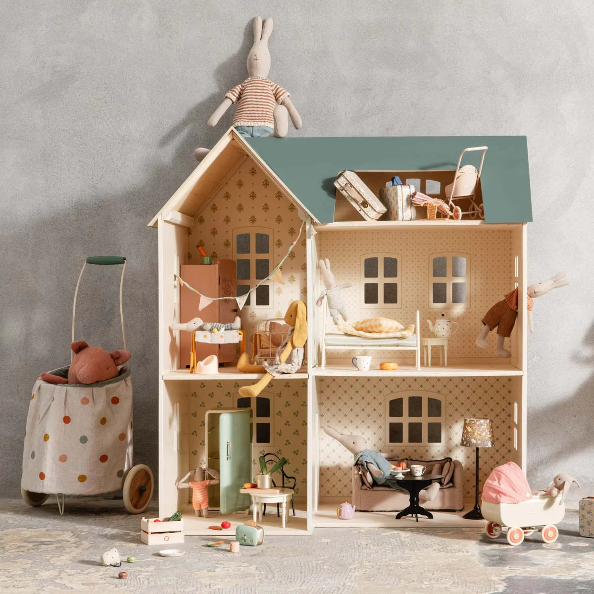 Maileg Mini Doll Pram