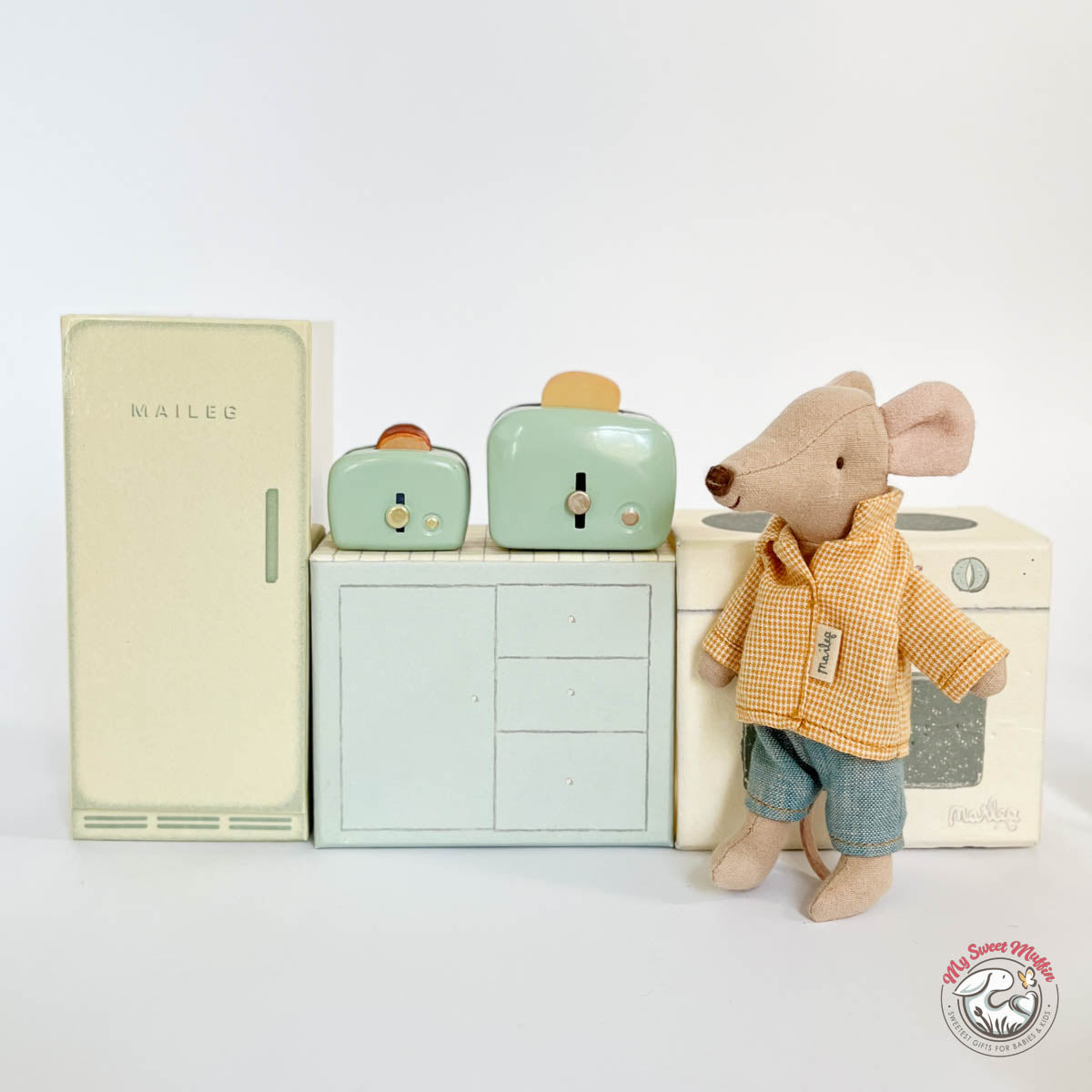 Maileg Doll House Toaster with Breads, Mouse size
