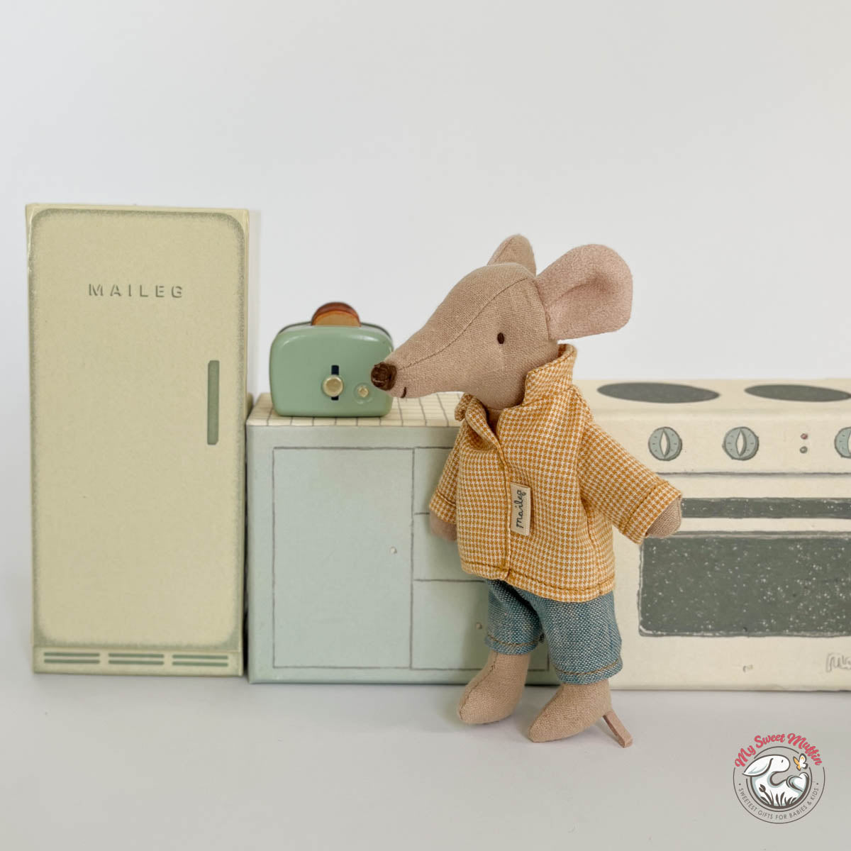 Maileg Doll House Toaster with Breads, Mouse size