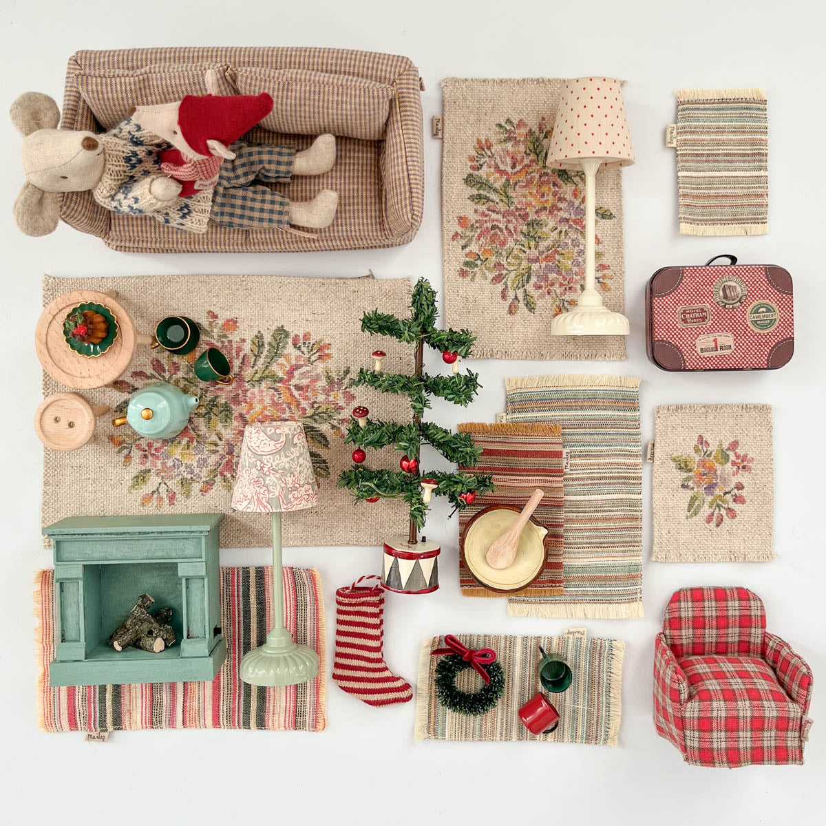 Maileg Doll House Vintage Floor Lamp, Mouse size (Battery NOT included)