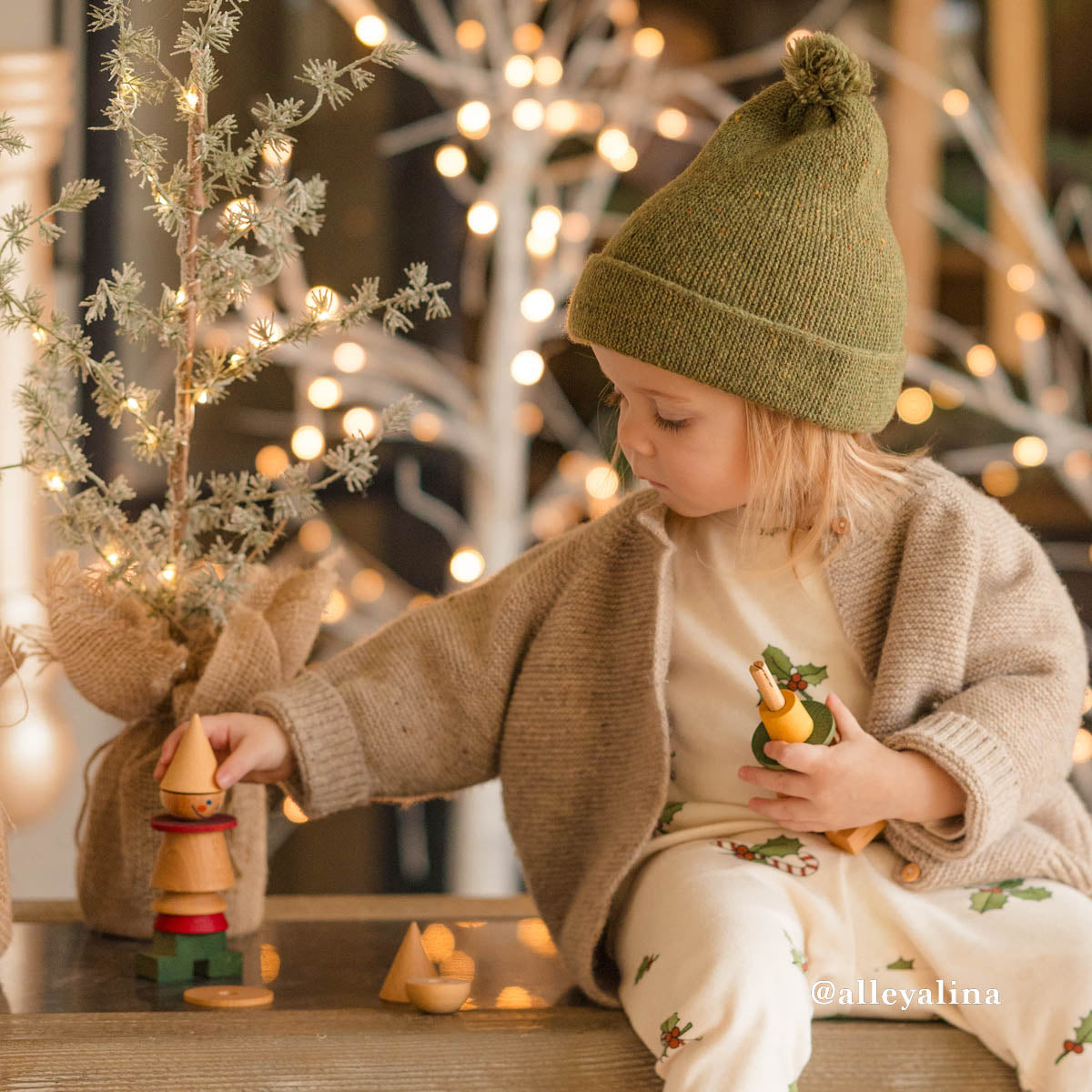 Wooden Story Stacking Stick Figurine