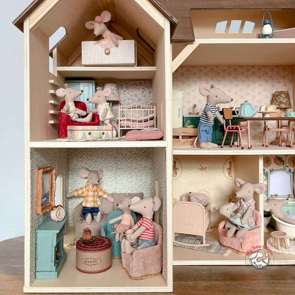 Maileg Mouse size Velvet Chair