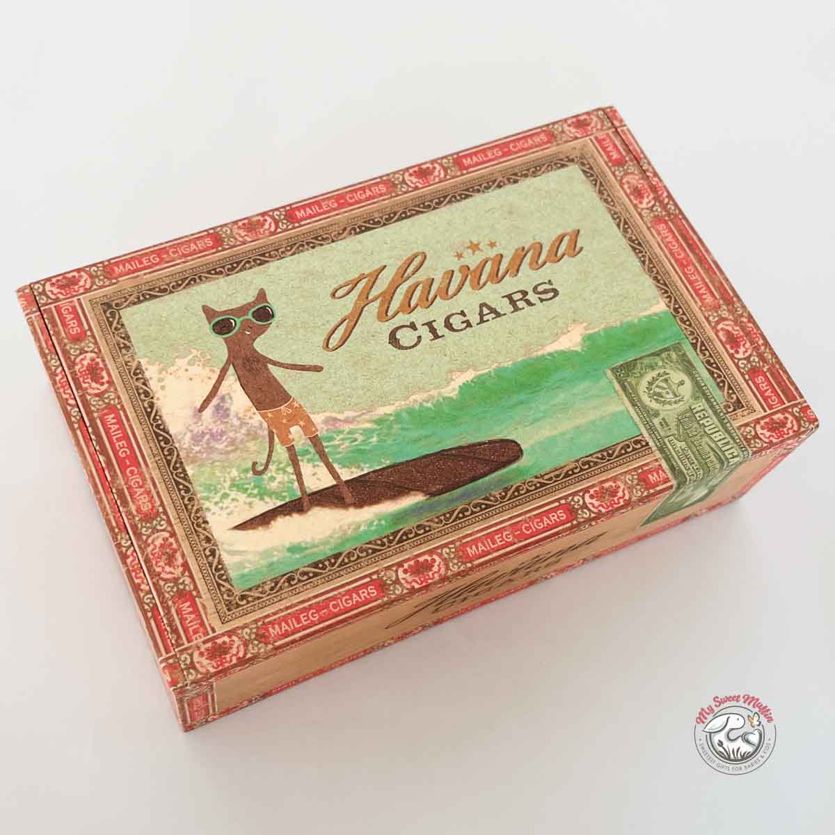 Maileg Mom and Dad Mice in Cigar Box