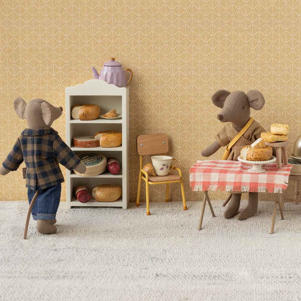 Maileg Mom Mouse in Houndstooth Dress and Bag