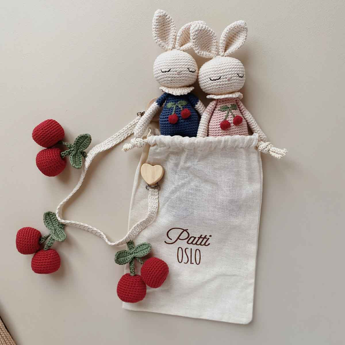 Patti Oslo Organic Cherry Pram Chain with Bell