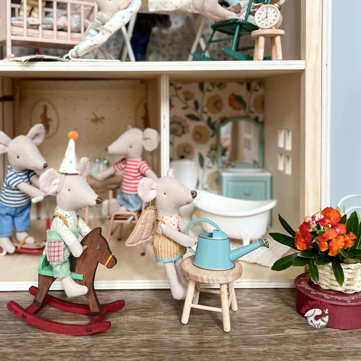 Maileg Clown Little Brother Mouse Bundle (FREE GIFT)