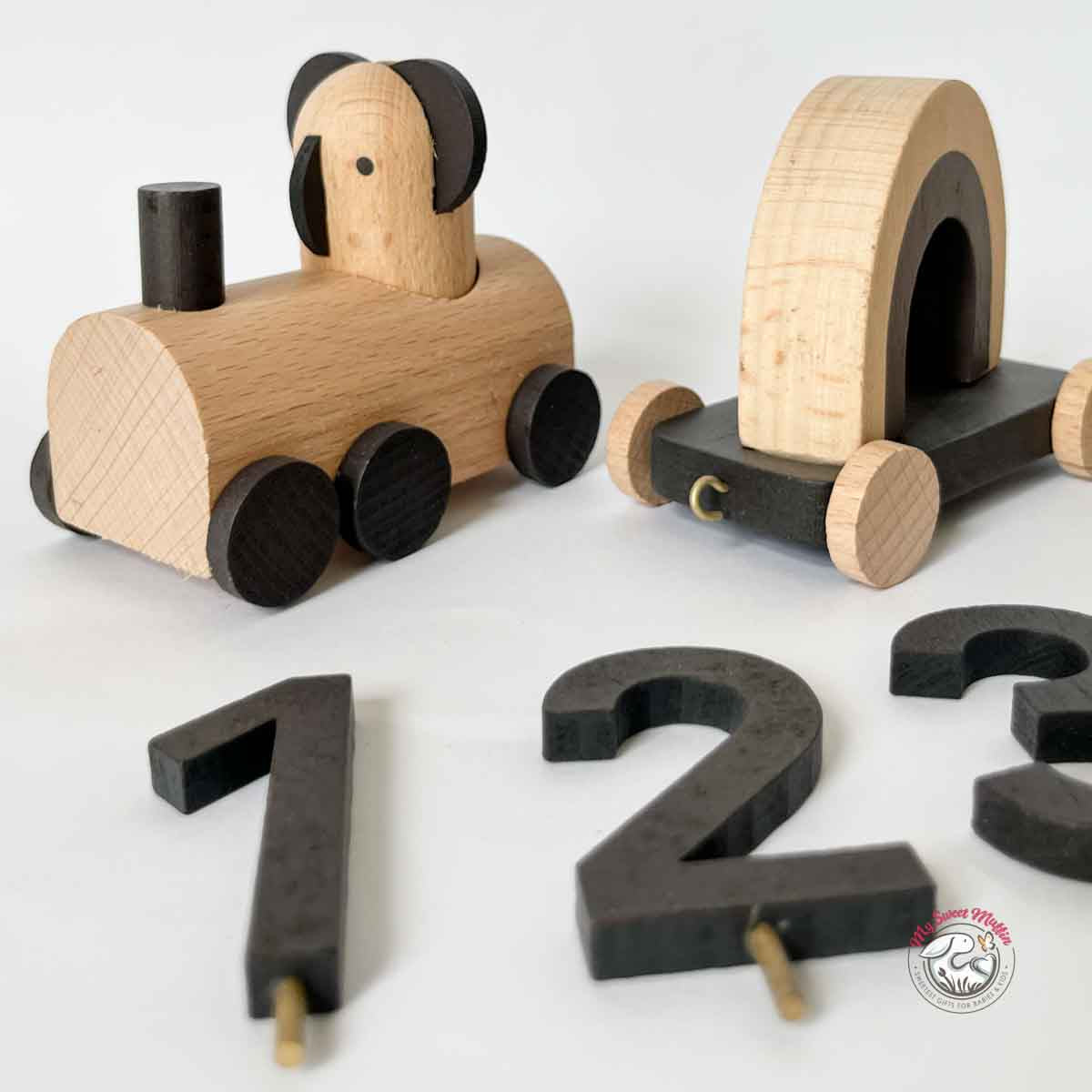 OYOY Otti Birthday Train