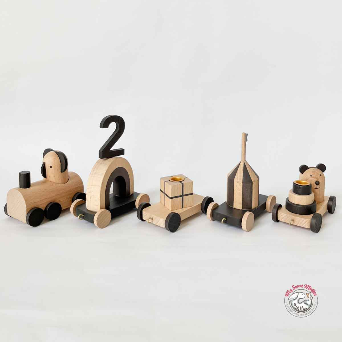 OYOY Otti Birthday Train