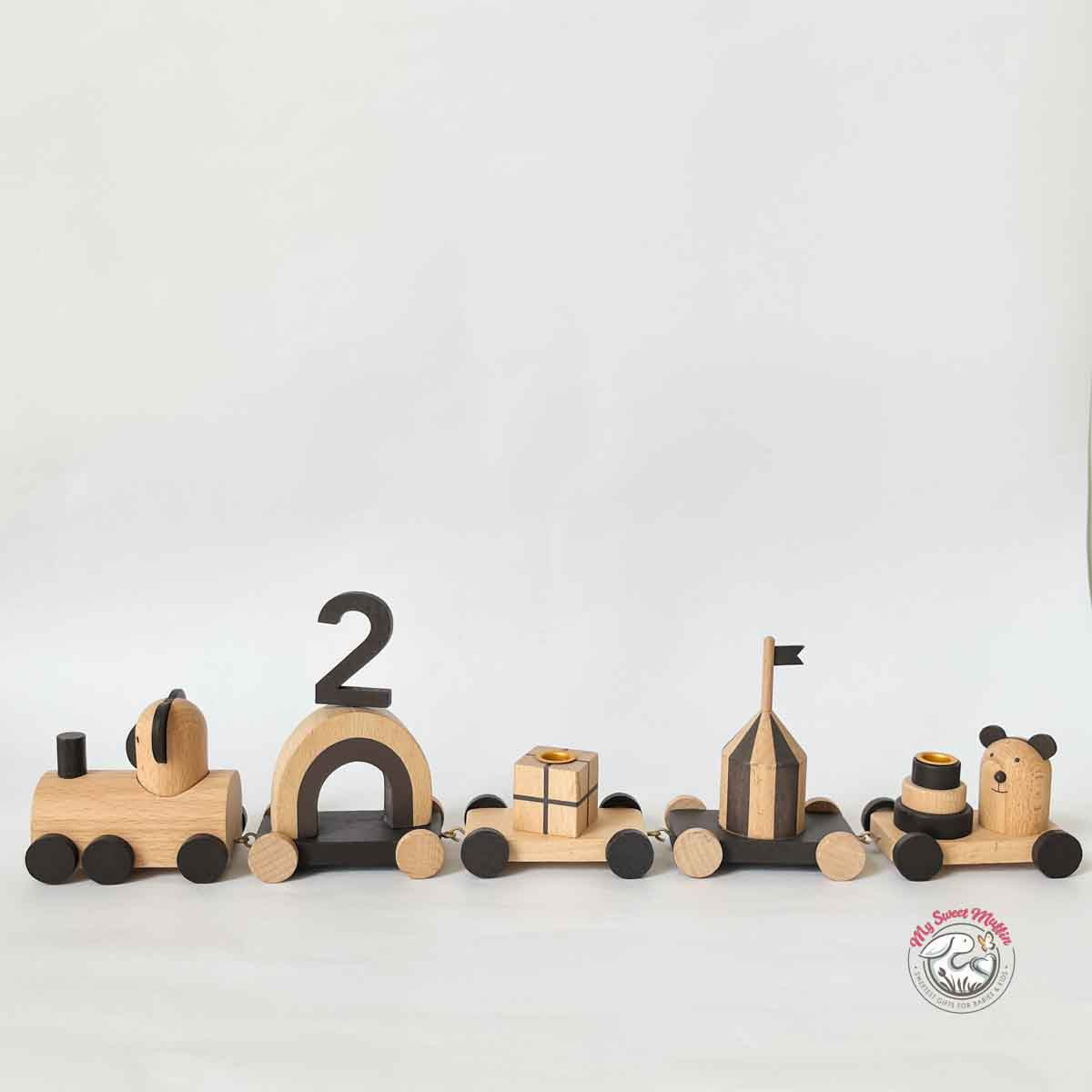 OYOY Otti Birthday Train