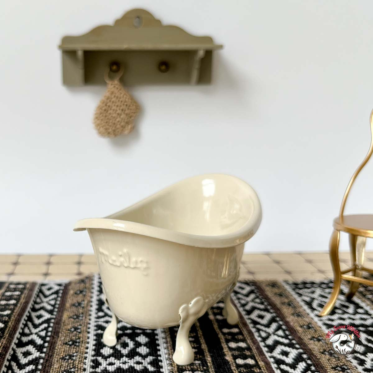 Maileg Mouse size Doll House Bathtub