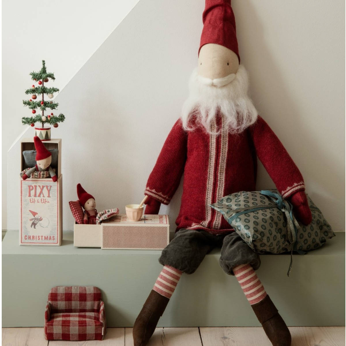 Maileg Small Santa, 34 inches
