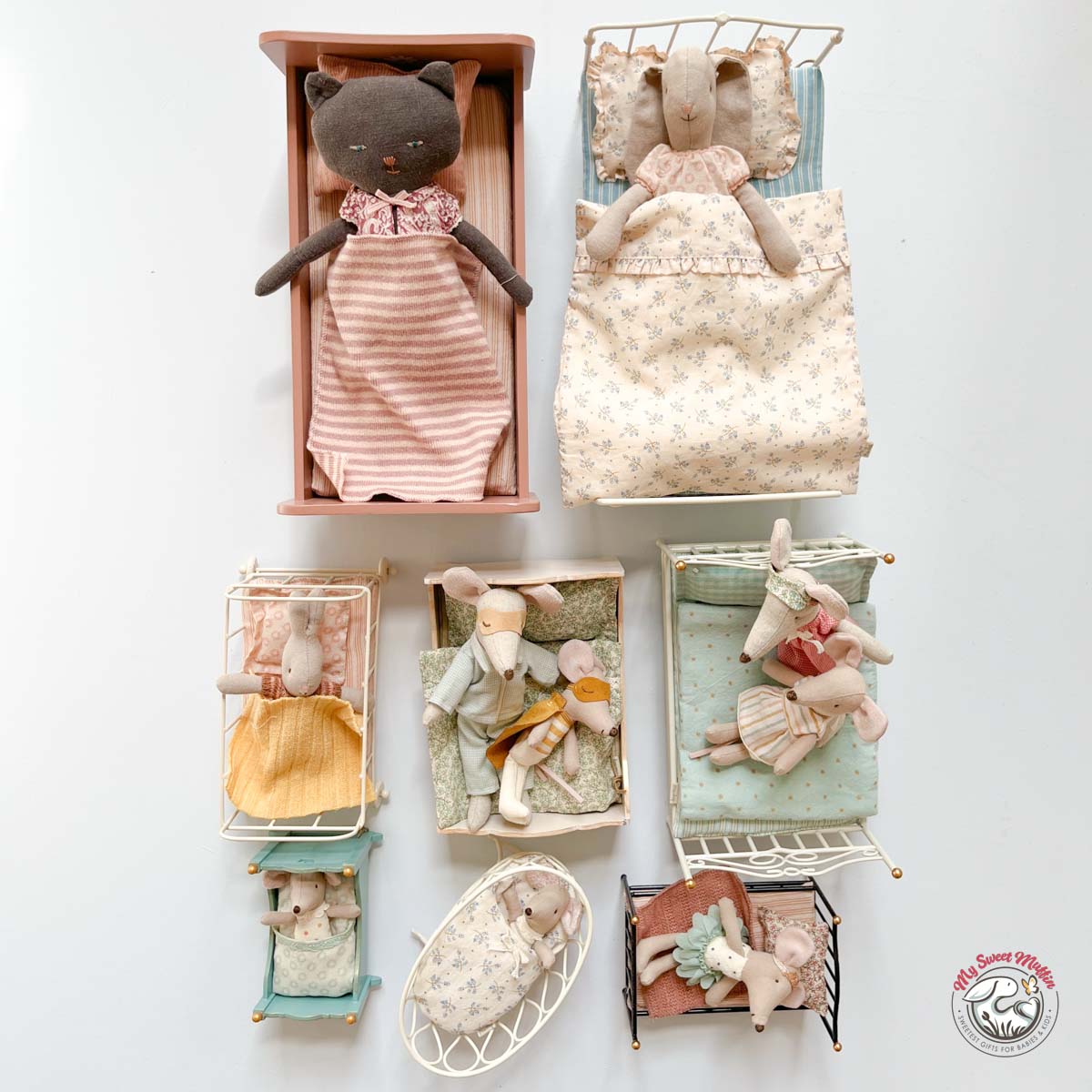 Maileg Wooden Bed for Mouse Doll, New