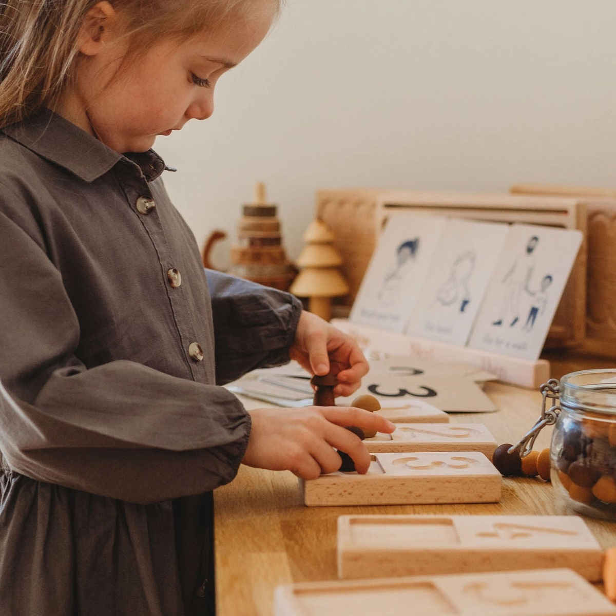 Number Counting Trays and Stand