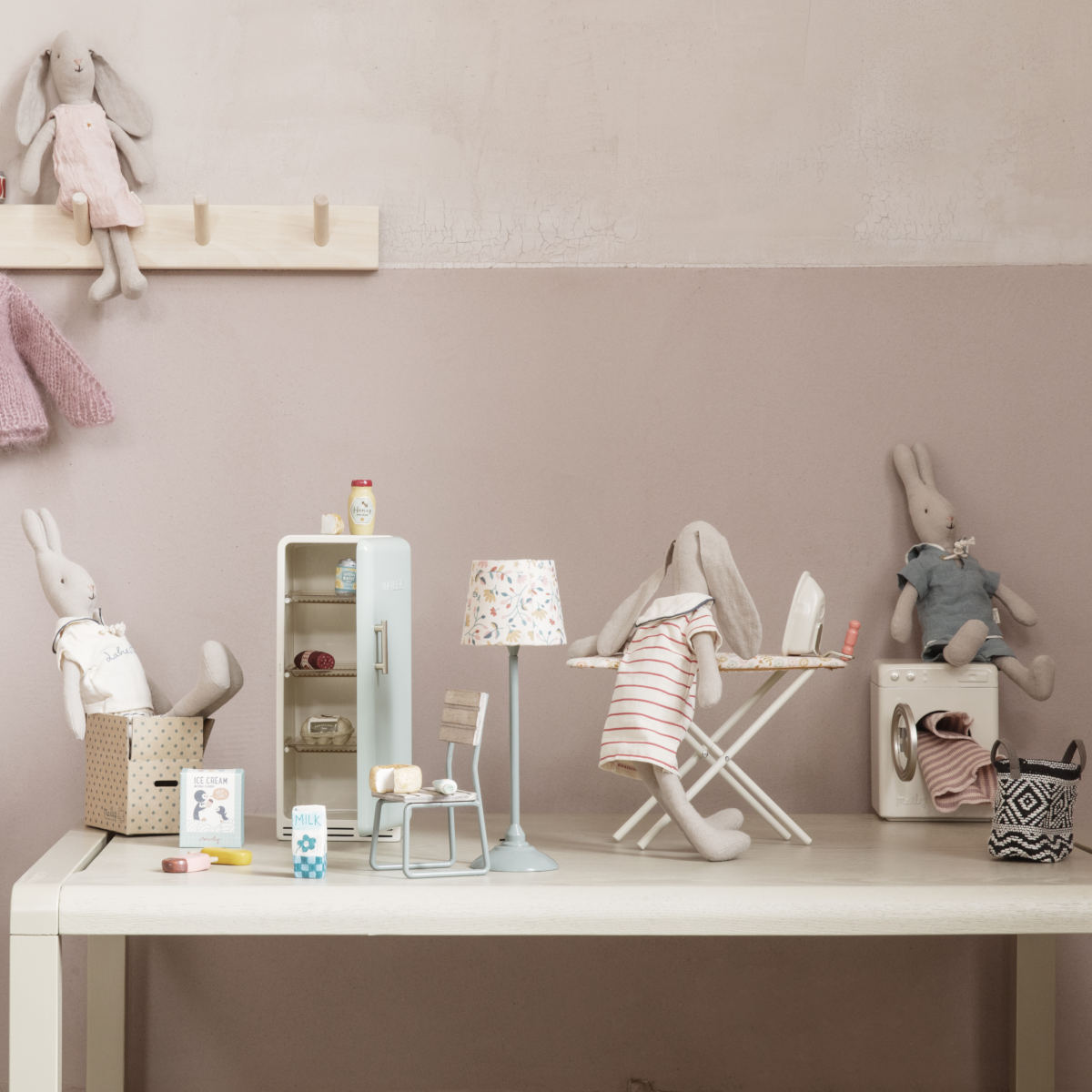 Maileg Washing Machine, Miniature Size