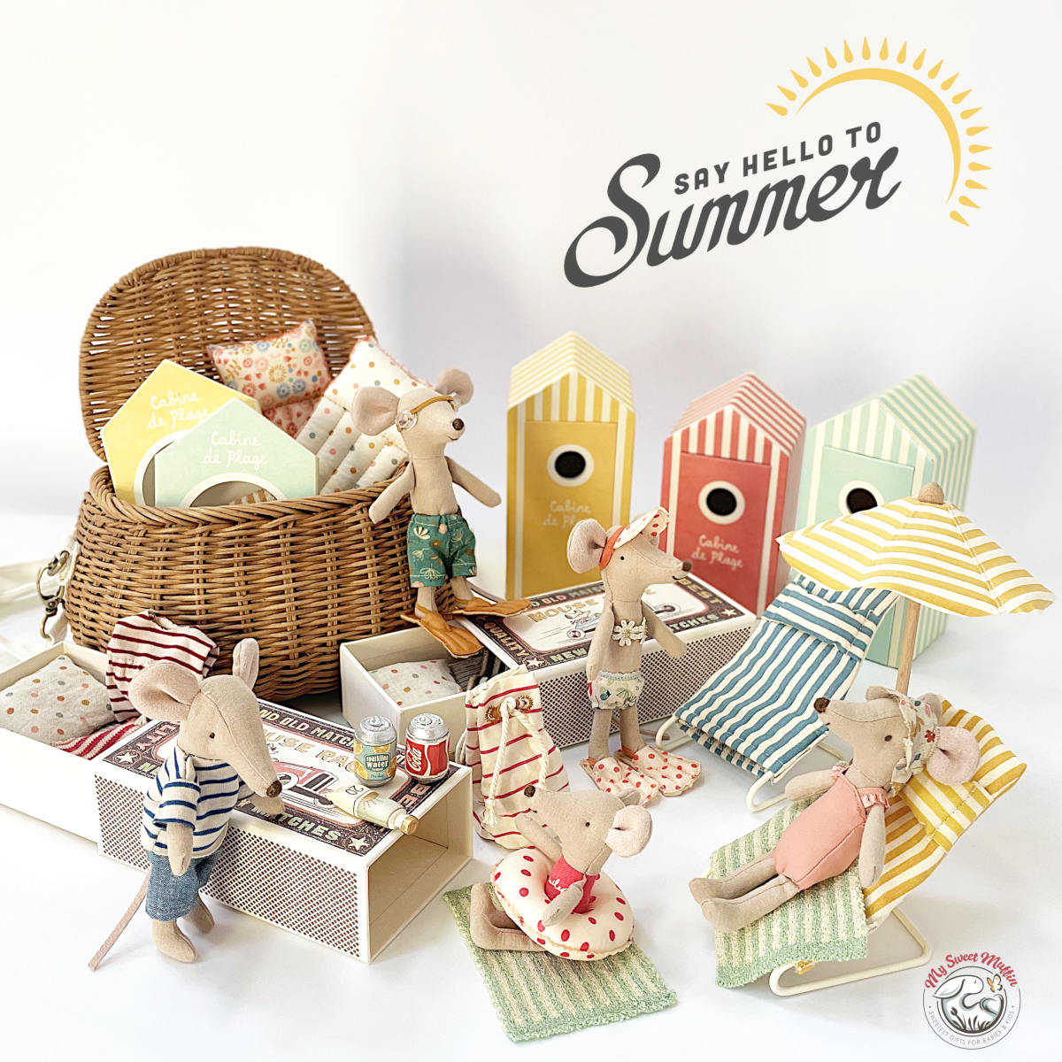 Maileg Beach Umbrella, Mouse Size (ships in March)