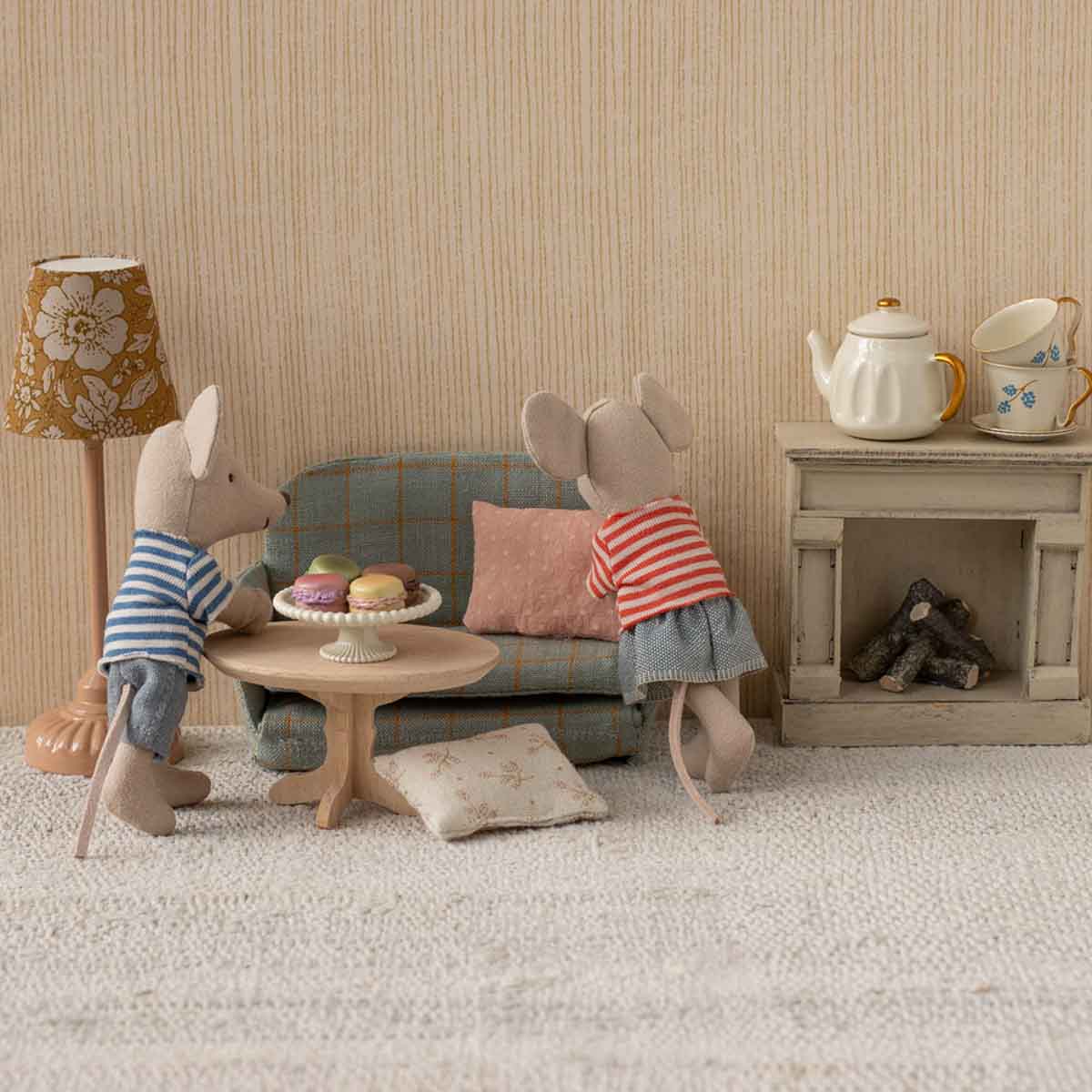 Maileg Mouse Size Oval Coffee Table