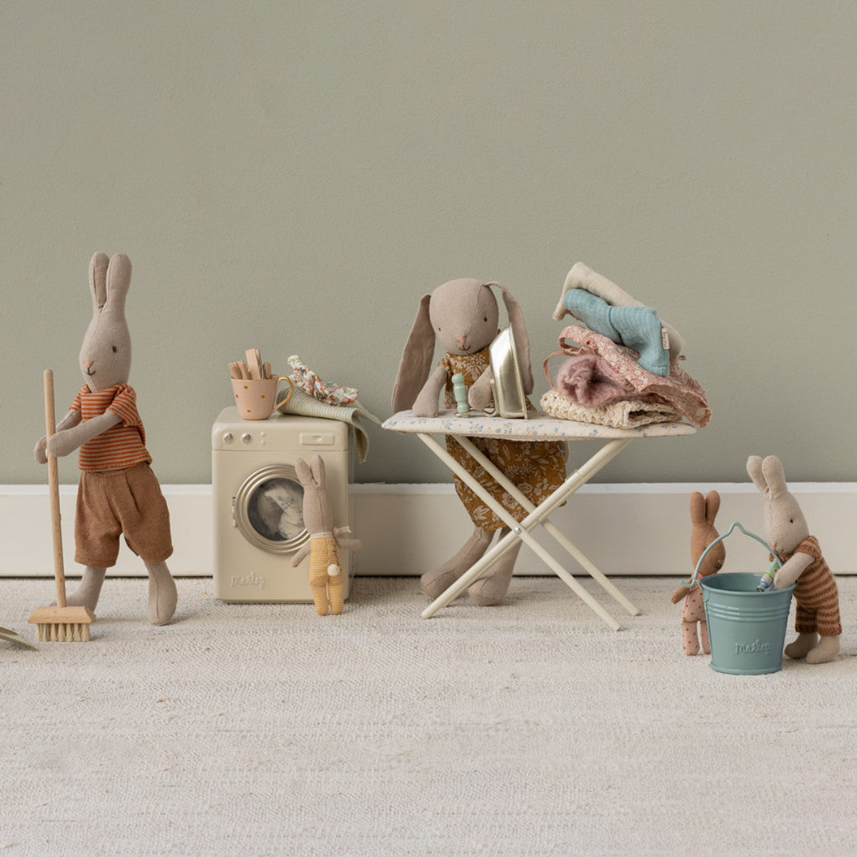 Maileg Washing Machine, Miniature Size