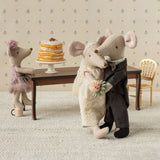 Maileg Mouse Clothes for Mom. Wedding Dress