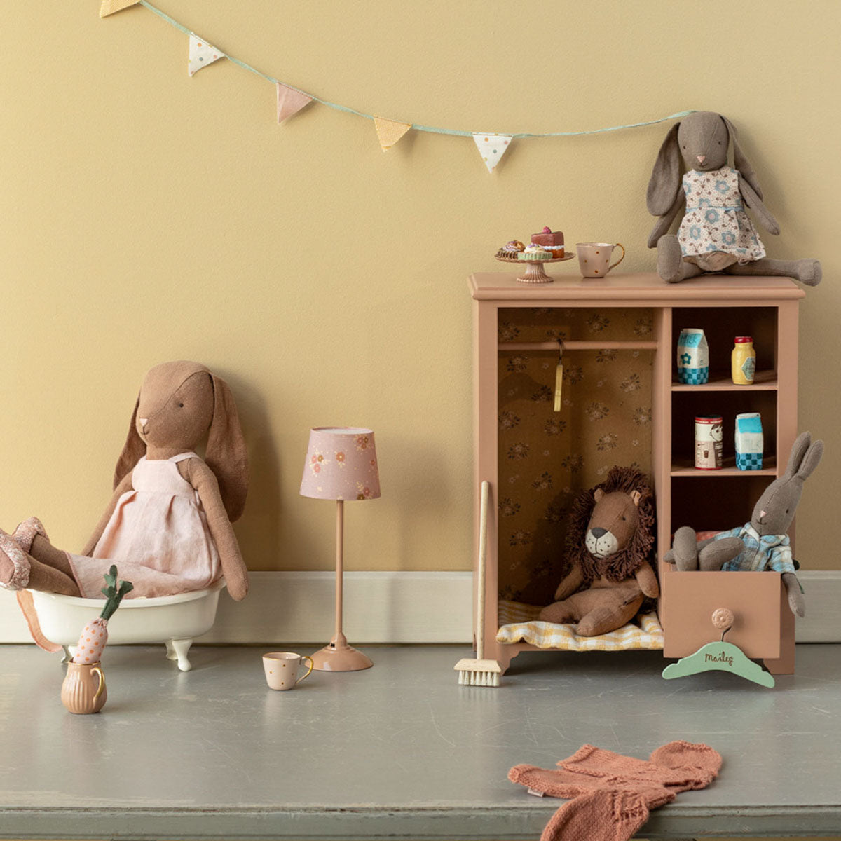 Maileg Bunny in Light Pink Dress, Size 3
