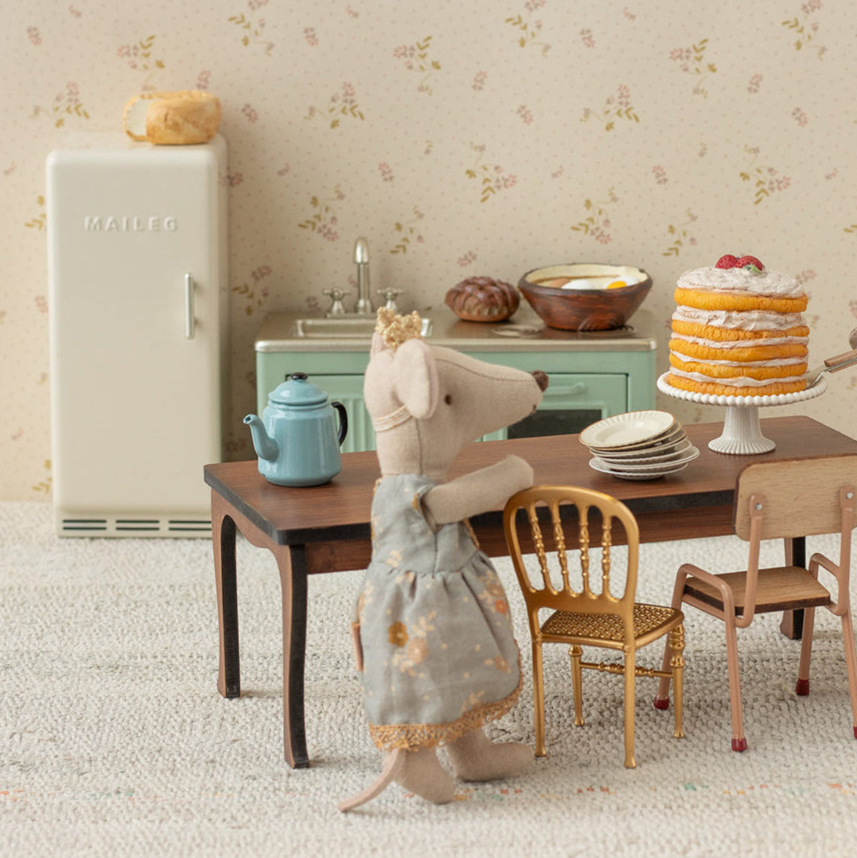 Maileg Dollhouse Kitchen, Mouse Size, Mint