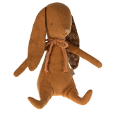 Maileg Sitting Bunny with Magnetic Hands