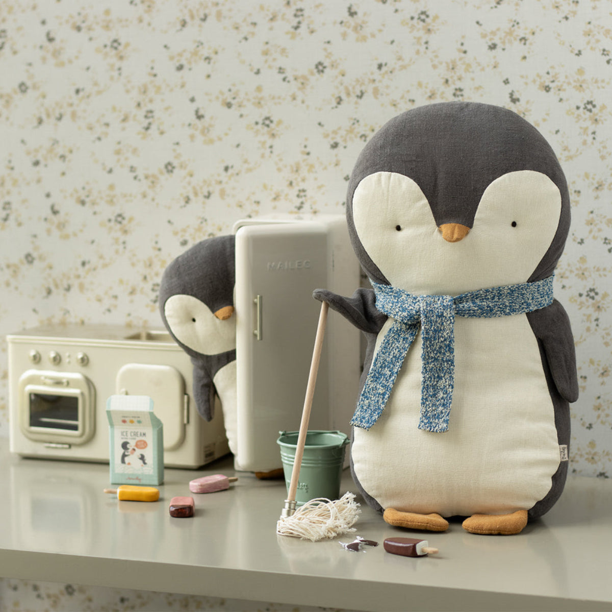 Maileg Penguin