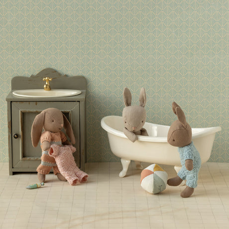 Maileg Miniature Doll House Bathtub