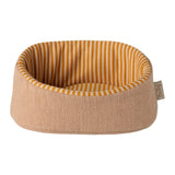 Maileg Pet Basket, Small (ships in March)